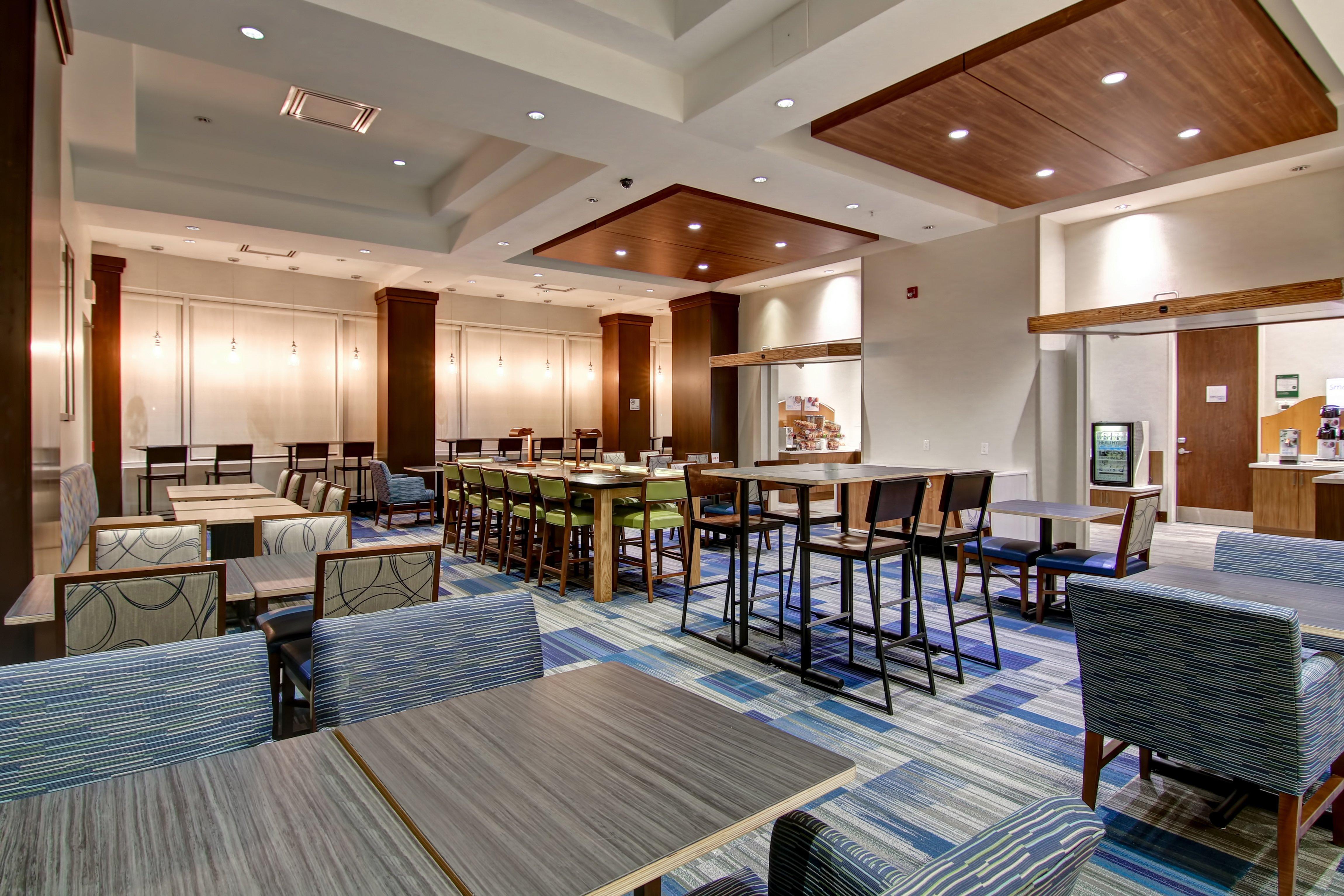 Holiday Inn Express Hotel & Suites Toronto - Markham By Ihg Richmond Hill Exterior foto