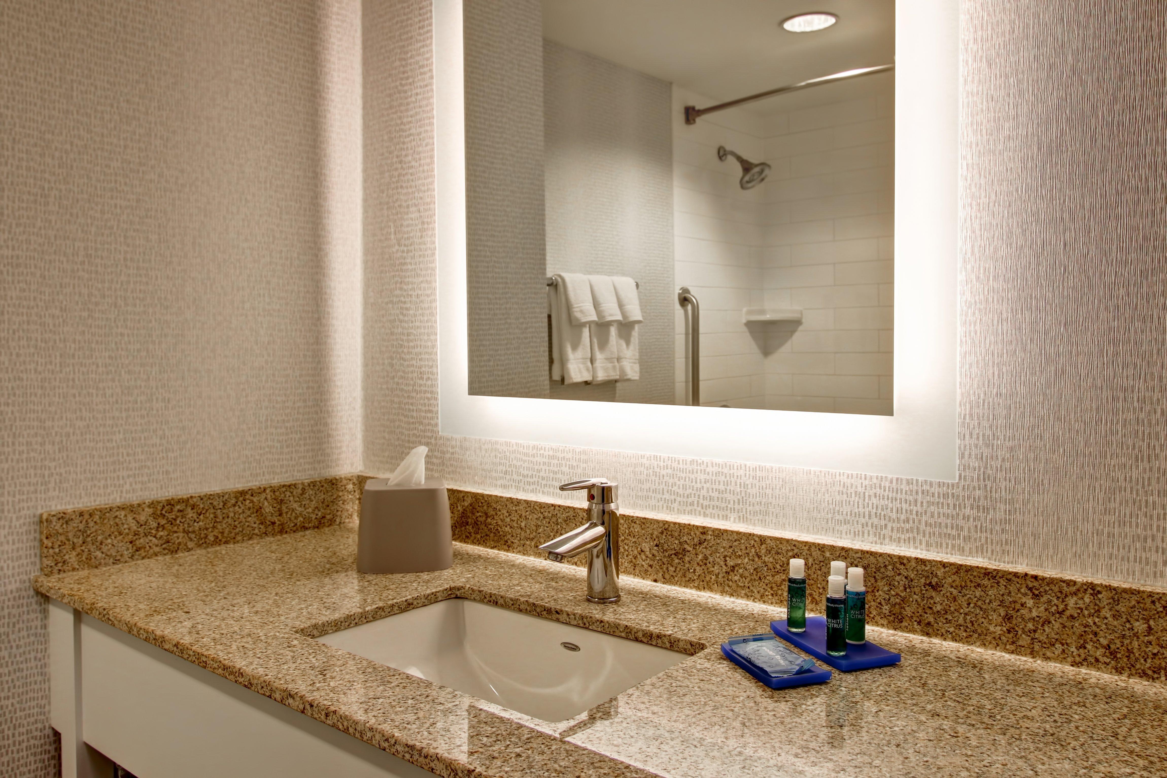 Holiday Inn Express Hotel & Suites Toronto - Markham By Ihg Richmond Hill Exterior foto