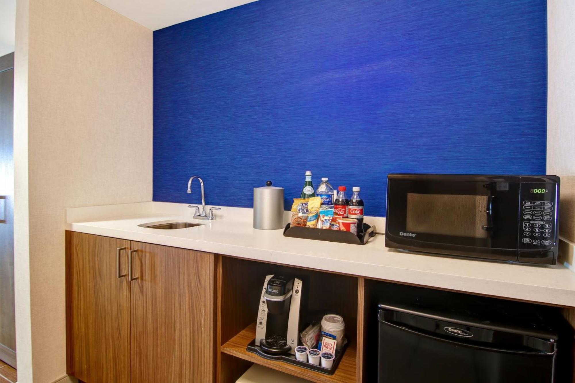Holiday Inn Express Hotel & Suites Toronto - Markham By Ihg Richmond Hill Exterior foto